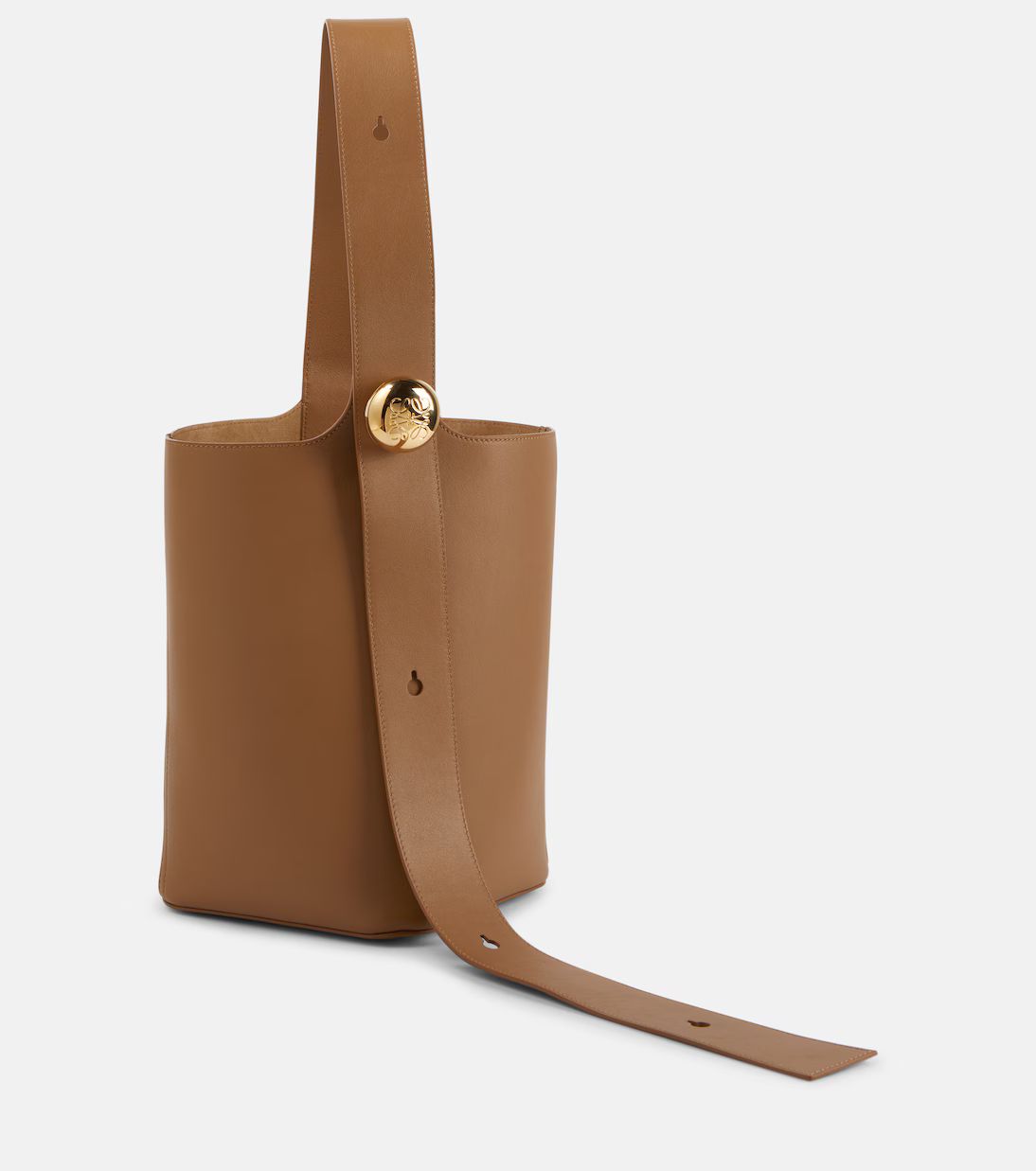 Pebble Medium leather bucket bag | Mytheresa (US/CA)
