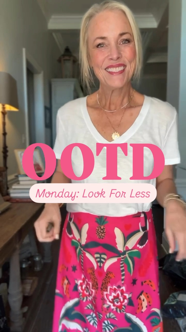 Monday OOTD: Look For Less Edition! 🤗

Bringing you a look for less with this gorgeous Amazon skirt, a perfect look for less for the Farm Rio x Anthropologie collab skirt that’s long gone but unforgettable! That one was priced at $158, but this beauty is under $35 and doesn’t skimp on style or quality! 

With its tropical print in a rich rose pink, high waist, and midi length, this skirt adds an effortless pop to any look. The material is soft, breathable, and super comfortable to wear all day. It’s available in sizes S to XX-Large, so there’s something for everyone! 💖 I’m wearing a size M, and it fits like a dream.

Pair this skirt with some knee high boots and a chunky knit sweater, and you are ready for those cooler fall/winter days! If you live in a warmer climate area like me, you can wear this skirt like I have shown with a basic tee and some sneakers to turn it into a more casual look!

Styled it with a few delicate Erin McDermott necklaces, which add just the right amount of sparkle—if you love them, you can grab yours at 20% off with code LAUREN20! ✨

Whether you’re heading out for errands, a casual day out, or even a night out, this skirt is a versatile wardrobe must-have that feels luxurious without breaking the bank! 

If you're new here, hit follow for more chic, affordable finds to elevate your everyday style! 💕

#LTKOver40 #LTKMidsize #LTKFindsUnder50