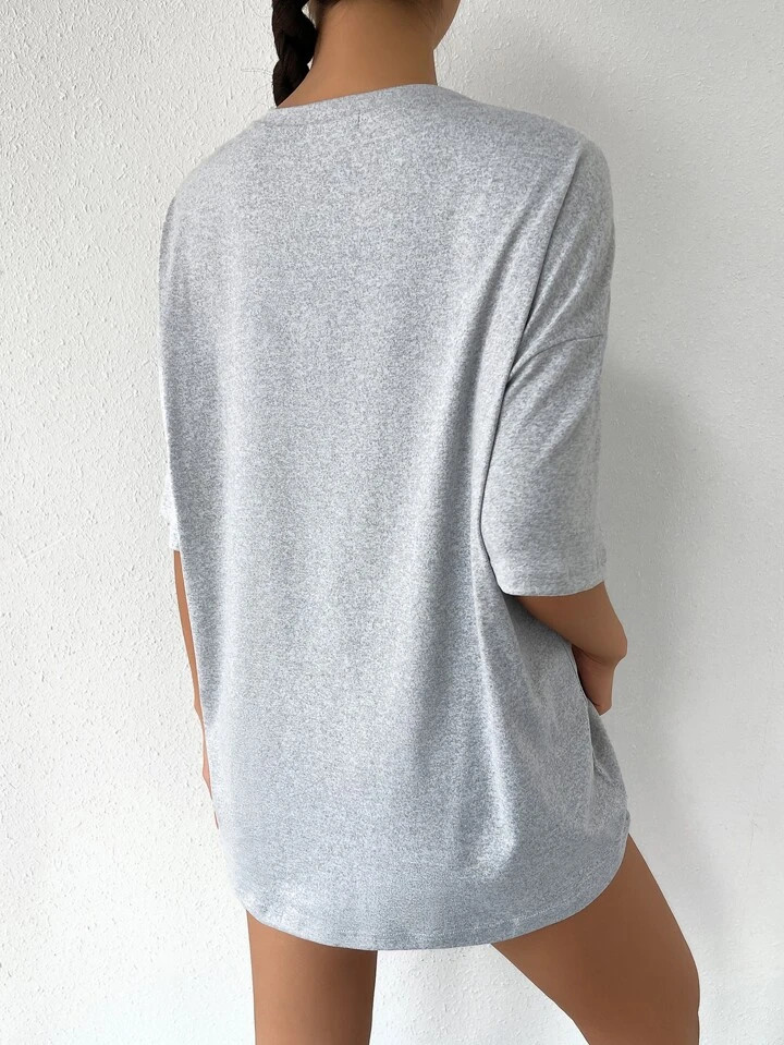 SHEIN EZwear Letter Graphic Drop Shoulder Tee | SHEIN