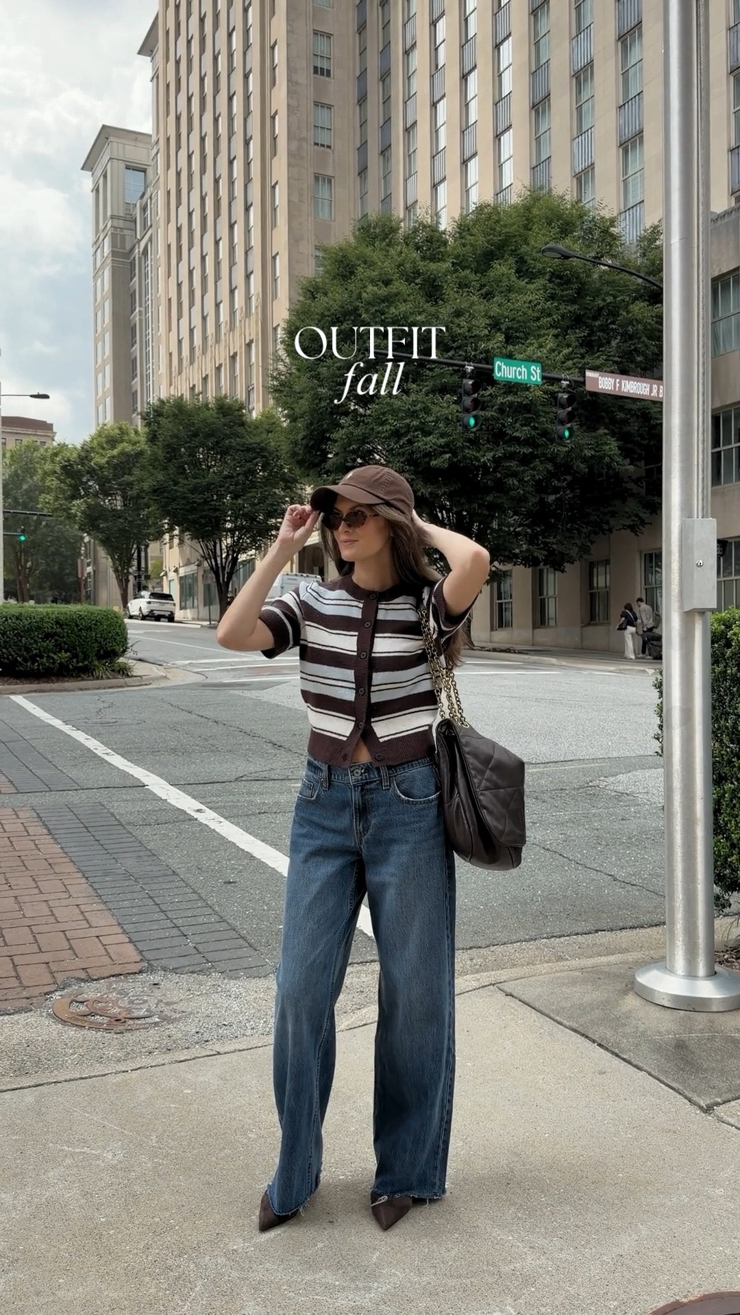 The perfect fall transitional outfit. I love these jeans they are so comfy and true to size 🤎

#LTKootd #LTKSeasonal #LTKmomlife