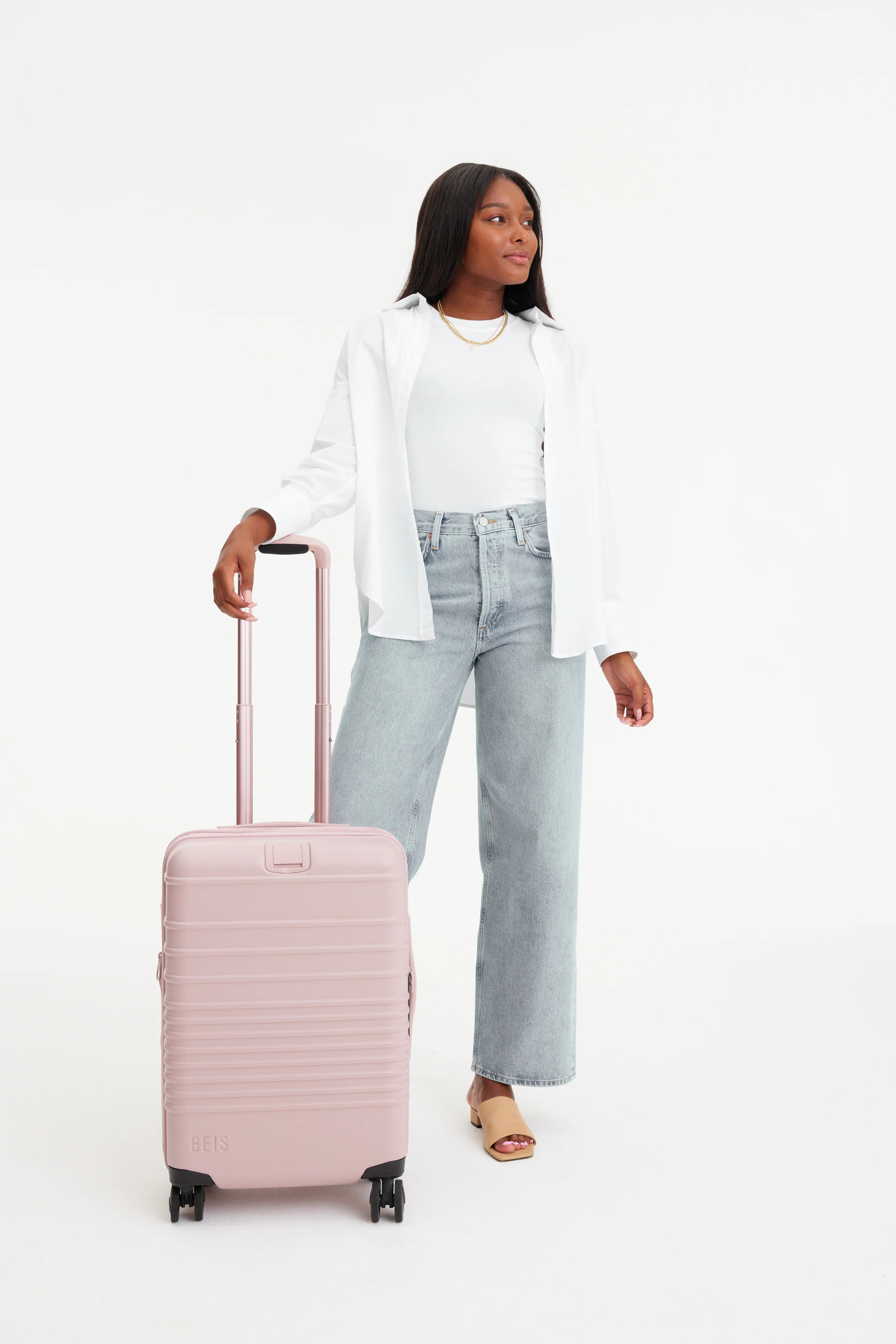 The Carry-On Roller 
                in Atlas Pink | BÉIS Travel