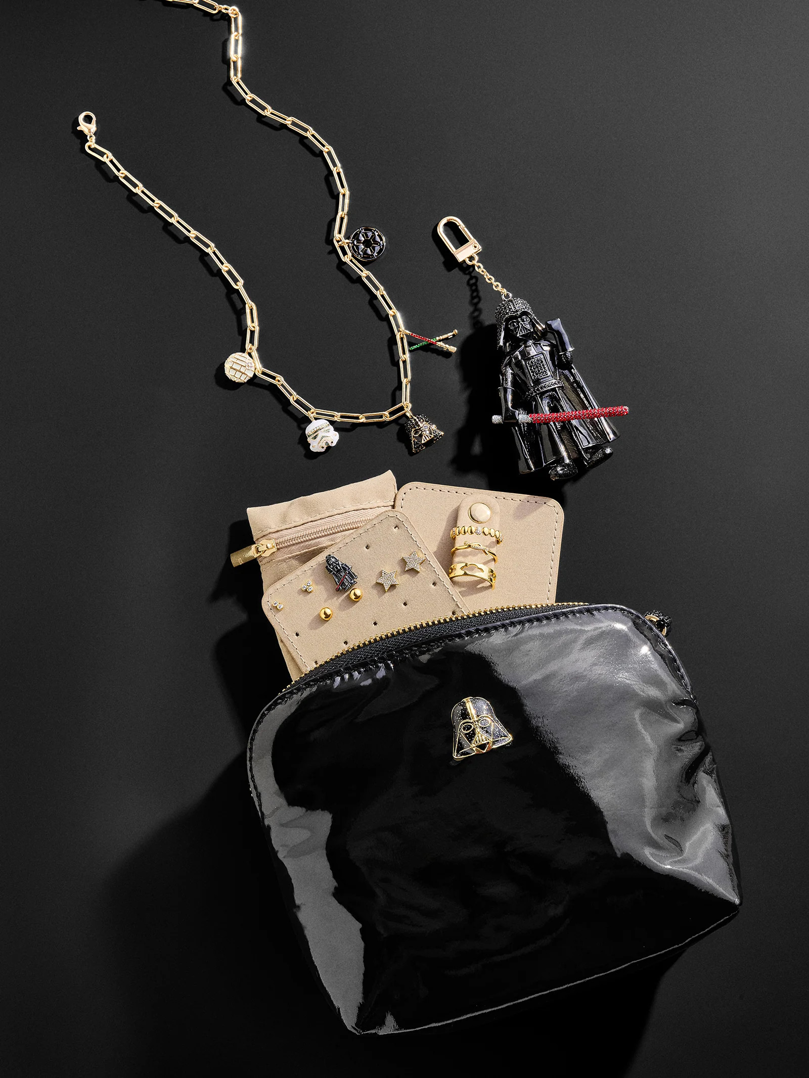 STAR WARS™ Character Jewelry Storage Pouch - Darth Vader | BaubleBar