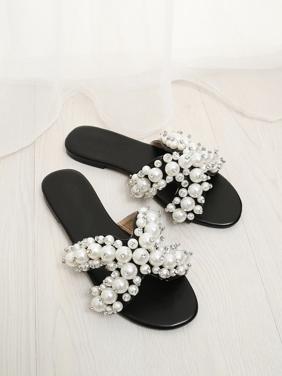 Faux Pearl Decorated Flat Slippers | SHEIN