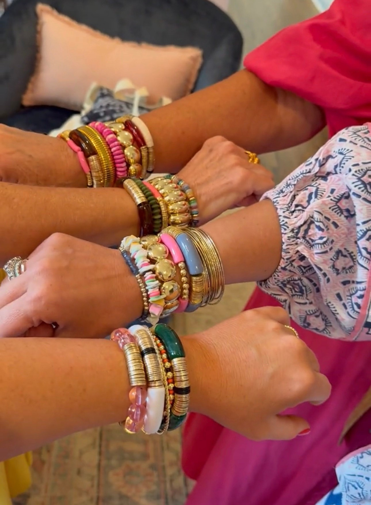 Warehouse sale going on NOW!!!!!!

No code needed! 

 #LTKFindsUnder50 #LTKStyleTip 

#LTKSaleAlert