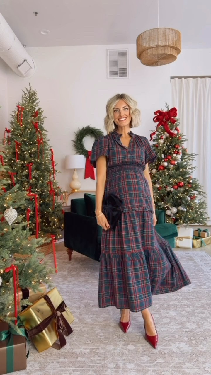 Love this plaid dress for the Christmas season! This would be great for a holiday party, Christmas Eve church, or family photos! Use code LOVERLY15 for 15% off your first Avara order!

Loverly Grey, Avara, holiday looks, Christmas dress, holiday party, Christmas party, plaid dresss

#LTKHoliday #LTKStyleTip