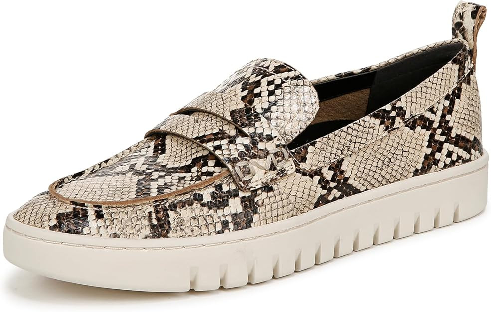 Vionic Women's Uptown Loafer | Amazon (US)