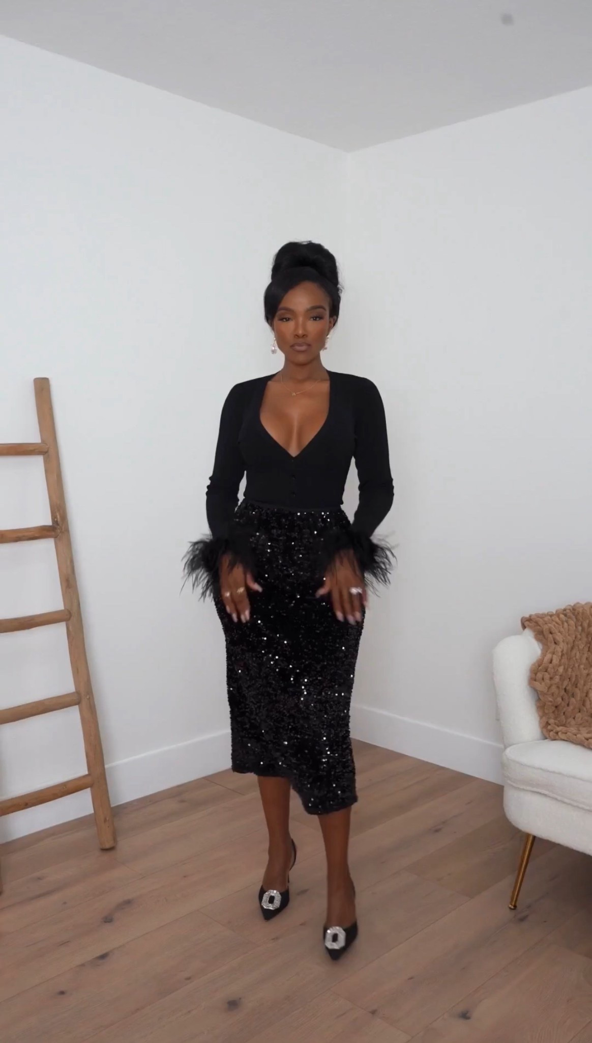 Sleek, sparkly, and seriously chic — this black-on-black look mixes a sculpted long-sleeve top with a high-waisted sequin skirt for the ultimate holiday glow. Effortless glam with a flattering, confidence-boosting silhouette.

Perfect for festive events, cocktail parties, and winter celebrations.

📏 Sizing: Top (Small) • Skirt (Small)
📏 Measurements: 5’4” · 138 lbs · 34D · 27” waist · 40” hips

sequin midi skirt look, holiday party outfit, elegant black evening wear, winter glam styling, chic night-out fashion

✨ Everything linked below for easy shopping

Follow me on Instagram and YouTube @kirasfashionfinds

#LTKPetite #LTKHoliday #LTKootd