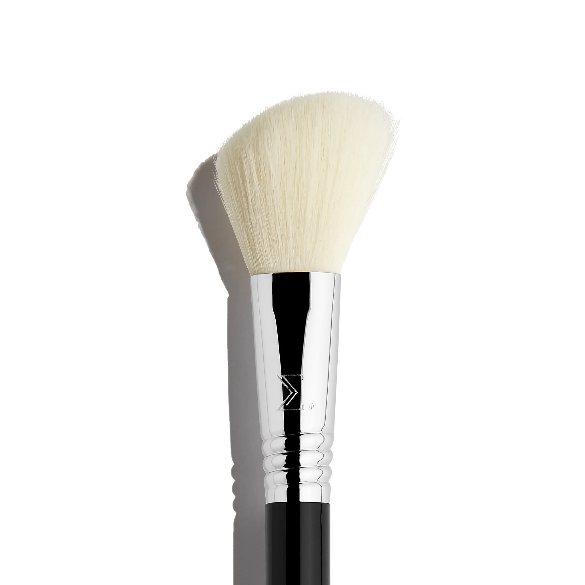 F40 Large Angled Contour Brush | Sigma Beauty