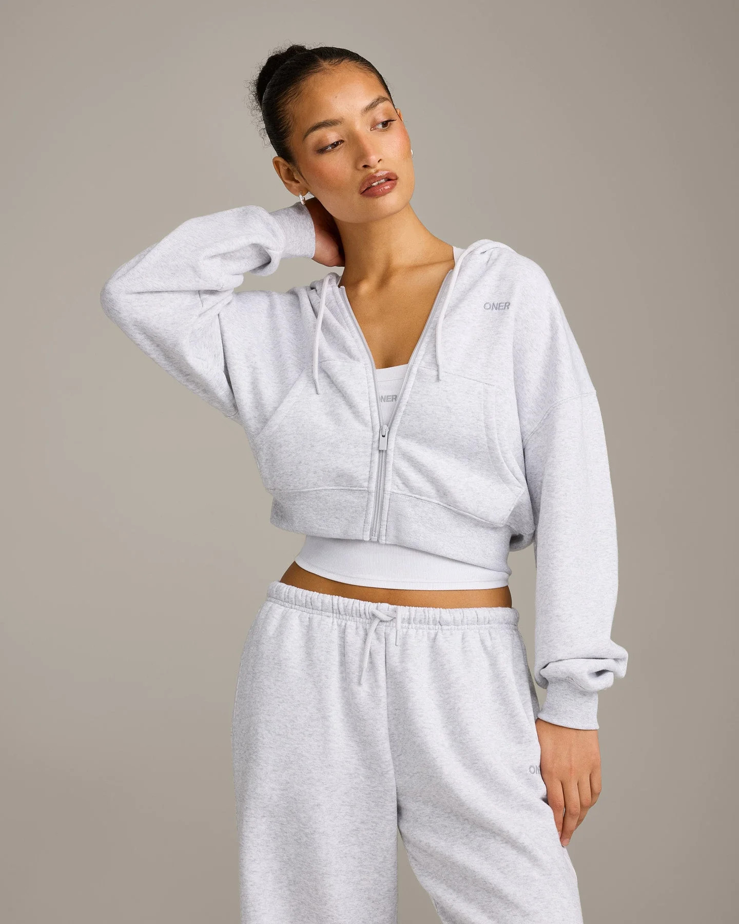 Foundations All Season Cropped Zip Up Hoodie
Gray Marl | Oner Active (UK / US)