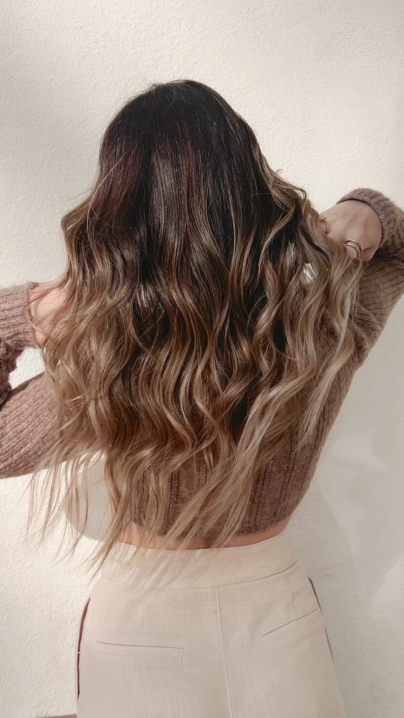 An *instant* mood boost courtesy of @bellamihair 🤎

I officially ditched my tape in extensions last year (no regrets) but sometimes I want to add some extra length and volume, & these clip-ins do the trick!

It can be hard to find extensions that match highlighted or lowlighted hair but the Rooted Highlight collection blends seamlessly, and the key is DIMENSION!

Sharing my tips on styling/installing my #bellami 20” Caramel Latte Rooted Highlight clip-in extensions:
1. Tease for Grip: Gently tease the roots where you’ll clip in the extensions to give them a secure base to hold onto.
2. Layer Strategically: Start from the bottom and work your way up, clipping the largest wefts at the back and smaller ones near the sides for a natural blend.
3. Blend:: Curl or straighten your natural hair and extensions together for a seamless finish.

Shop my look on my @shop.ltk page (link in bio) or comment “BELLAMI” for a link sent directly to your DM!

Use code EVAC for 20% off + receive a free gift with orders of $250 or more during the Galentine's Sale! . . . #ad #bellami #bellamihair #bellamipartner #clipinhairextensions #hairextensions