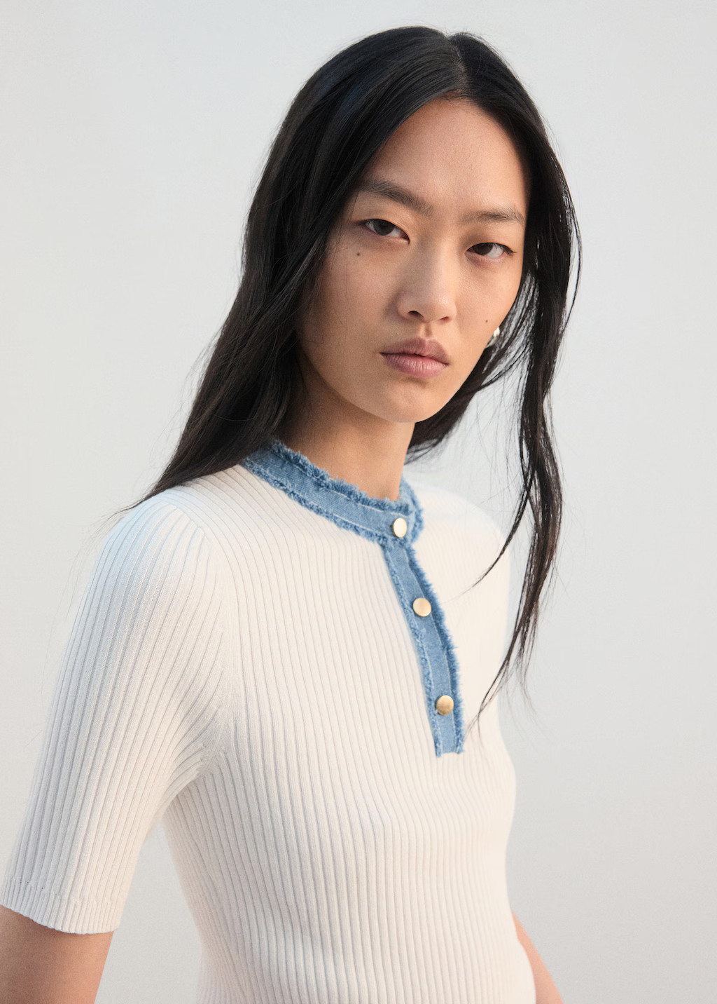 Contrast collar button jumper | MANGO (UK)