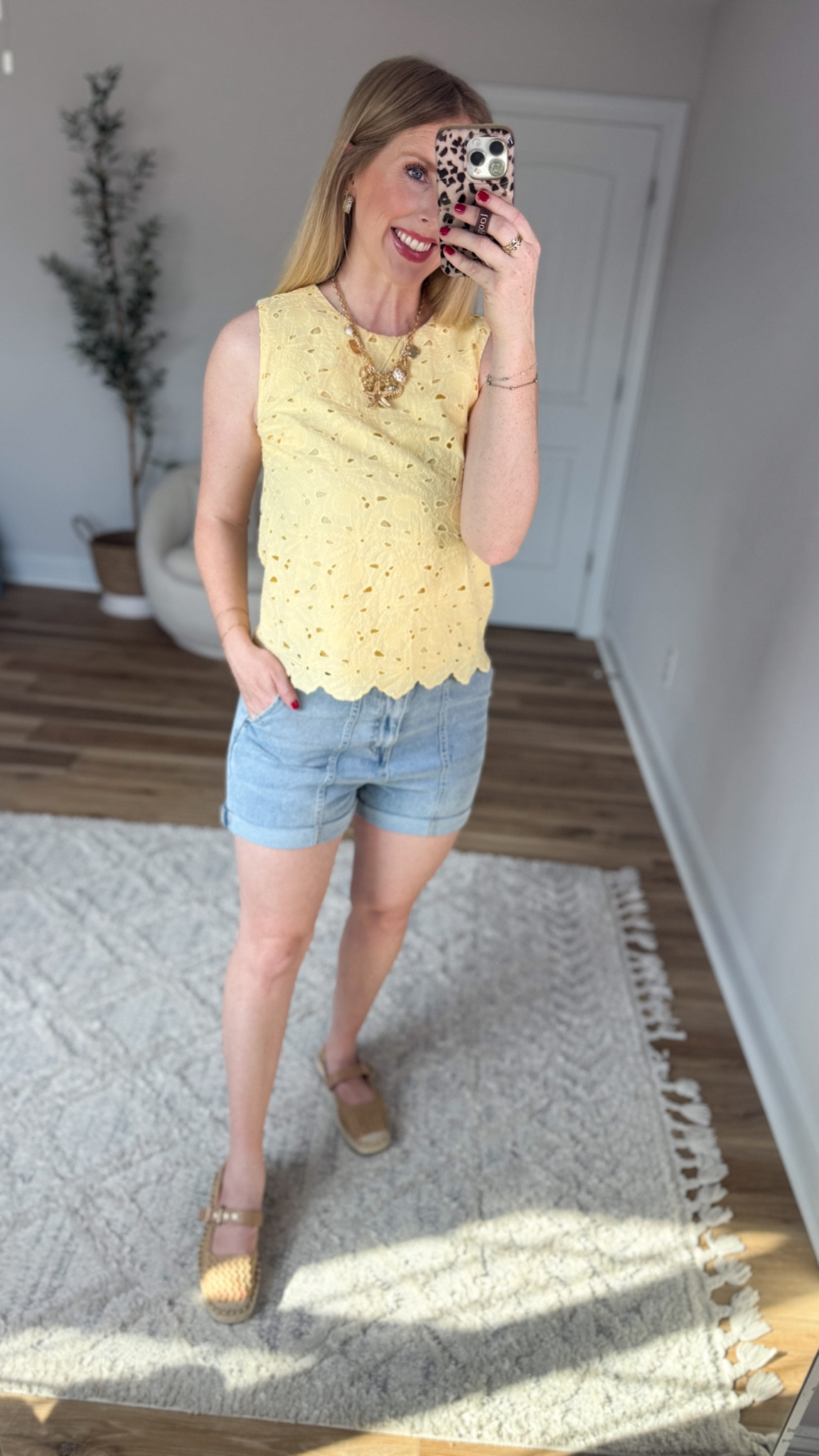 Walmart outfit, time and tru eyelet top 

#LTKootd