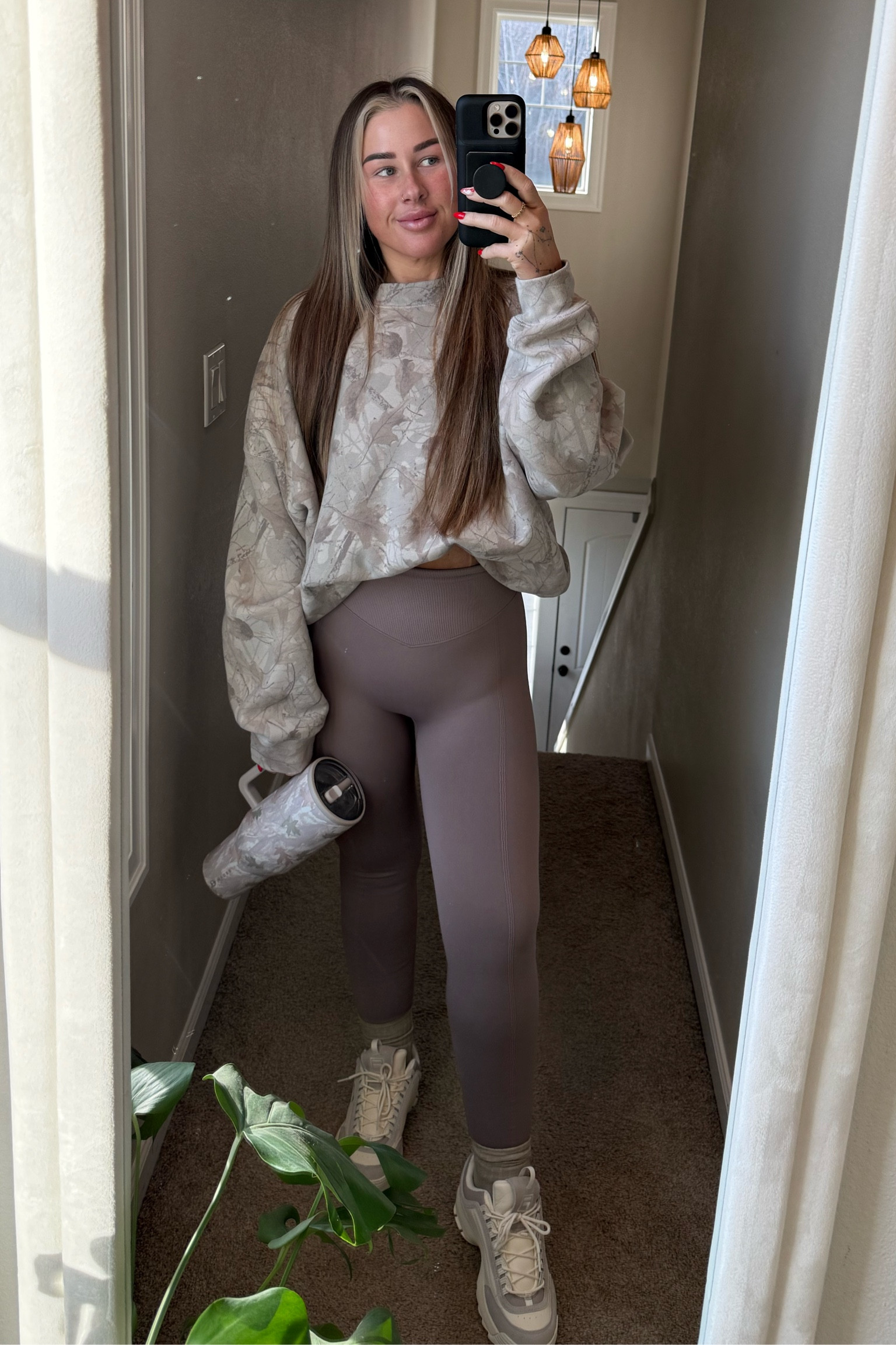 Winter neutrals 🩶🤍🤎

#LTKStyleTip #LTKMidsize #LTKFindsUnder50