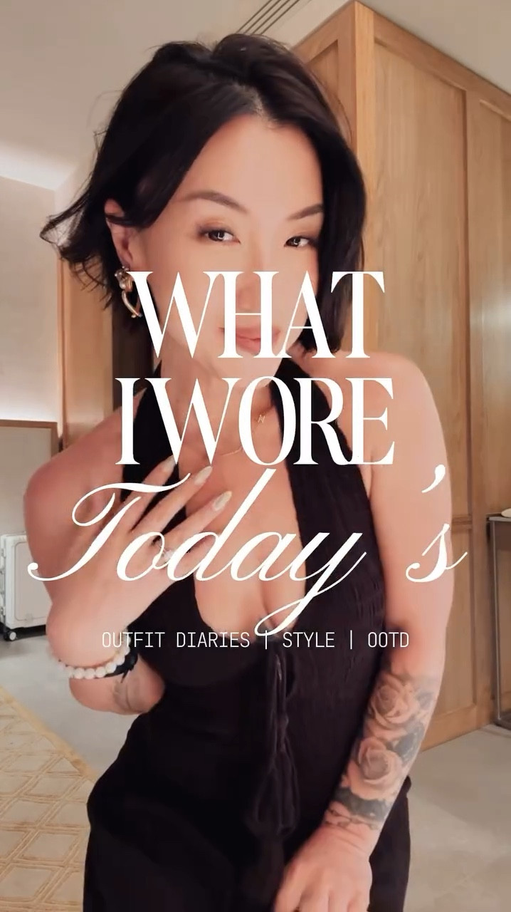 ✨Style Over 40 - Travel OOTD✨
First night in Puerto Vallarta 🌴🌊 and for dinner I wanted something light, breezy, and easy to wear. Originally picked up this dress thinking it would be just a coverup, but I’m loving the drop waist fit so much that it turned into my dinner look instead 💃.

Paired it with my comfy wedge heels from Raye and finished it off with my Ganni leopard mini for a little pop of personality 🐆👜. 

Sometimes the easiest outfits really do make you feel the most put together!

#PuertoVallartaStyle #TravelOOTD #StyleOver40 #VacationOutfitInspo #ResortStyle #AgelessFashion #Over40Style #ChicAndComfy #VacationWardrobe #DinnerOutfit