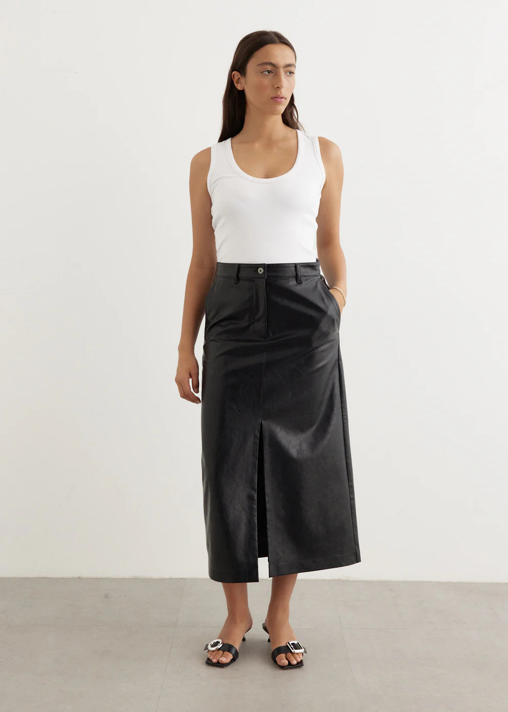Foretell Vegan Leather Skirt | Incu
