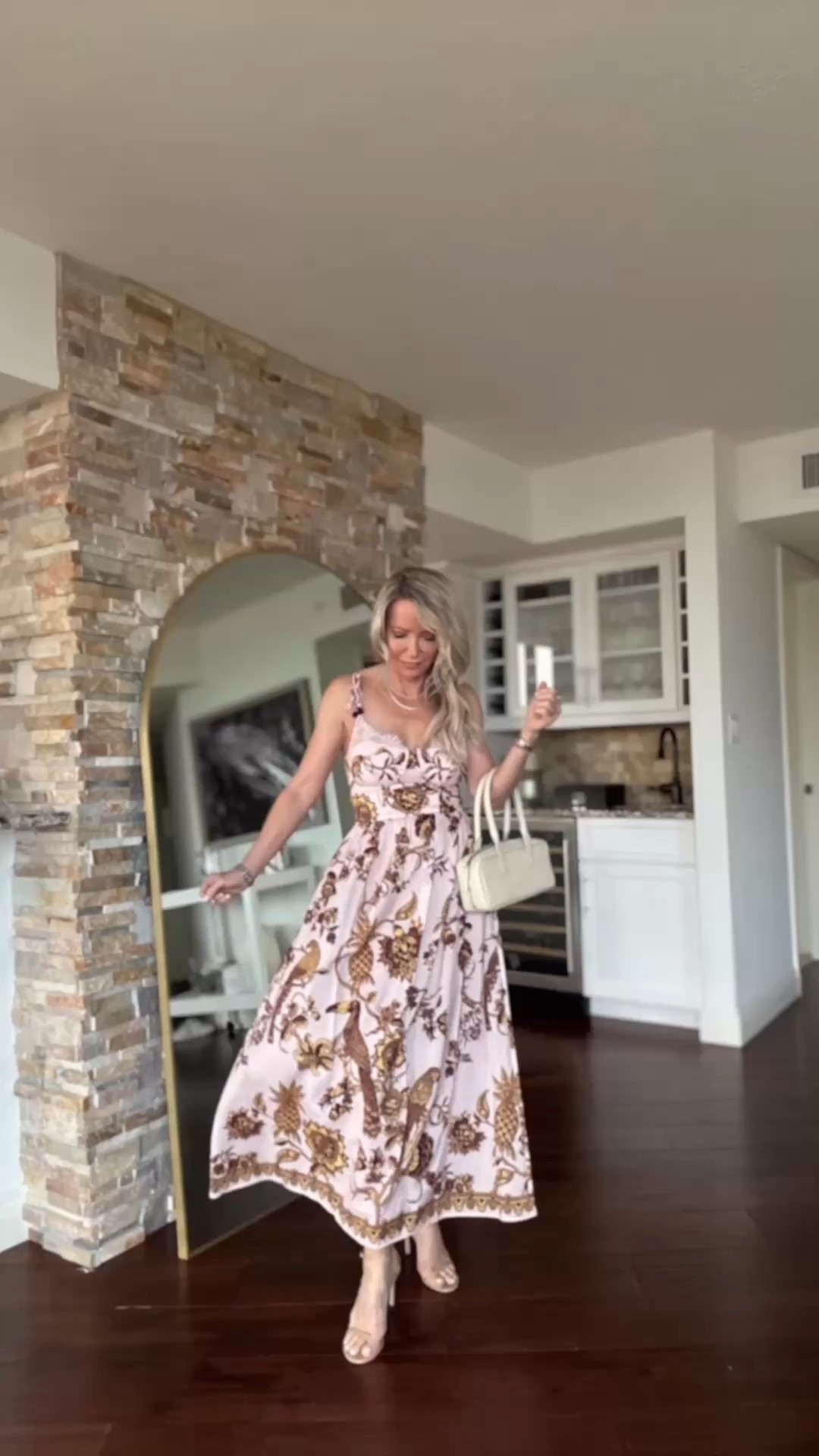 A dress that screams vacay!  Perfect for the summer!

#LTKOver40 #LTKStyleTip #LTKPetite