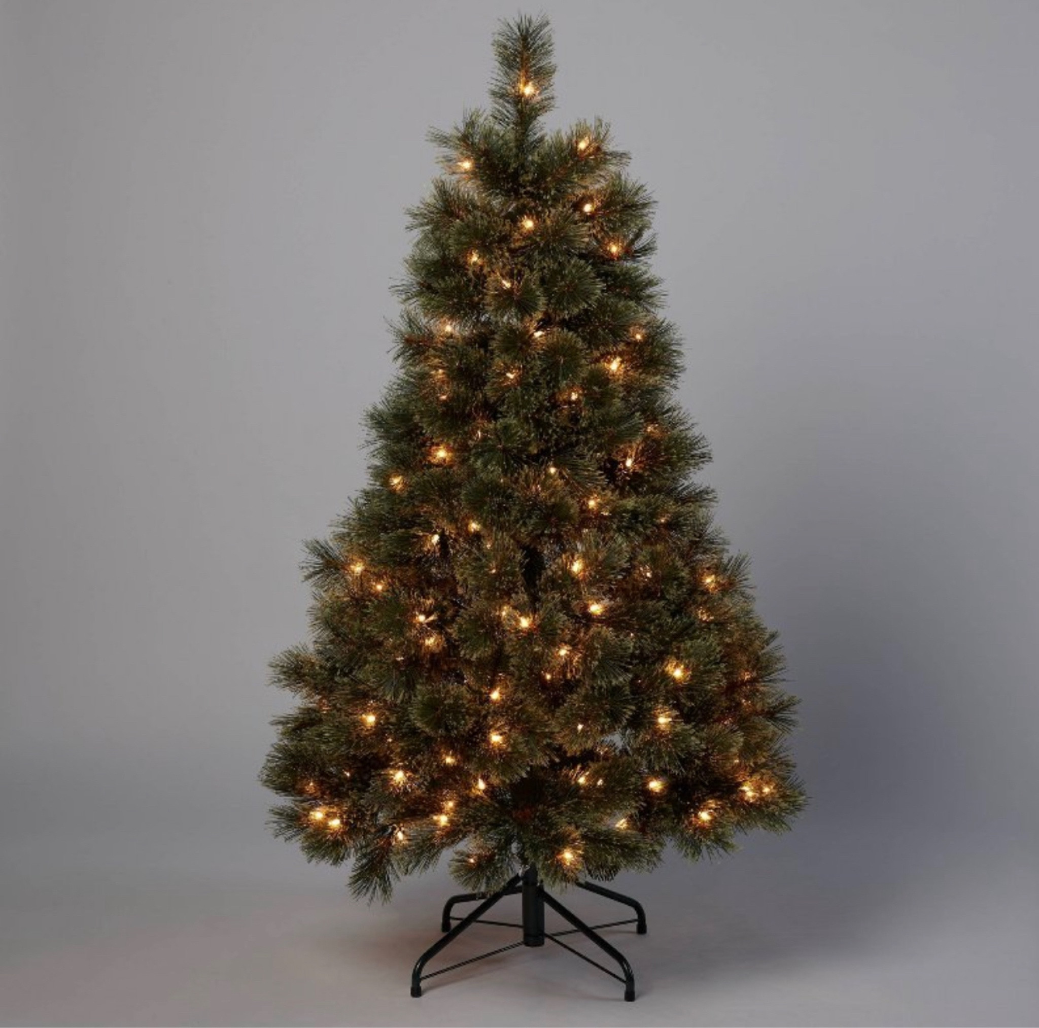 Target holiday is 🤌🏼 and the deals are even better 🎅🏼🎄

#LTKCyberweek #LTKSeasonal #LTKunder100