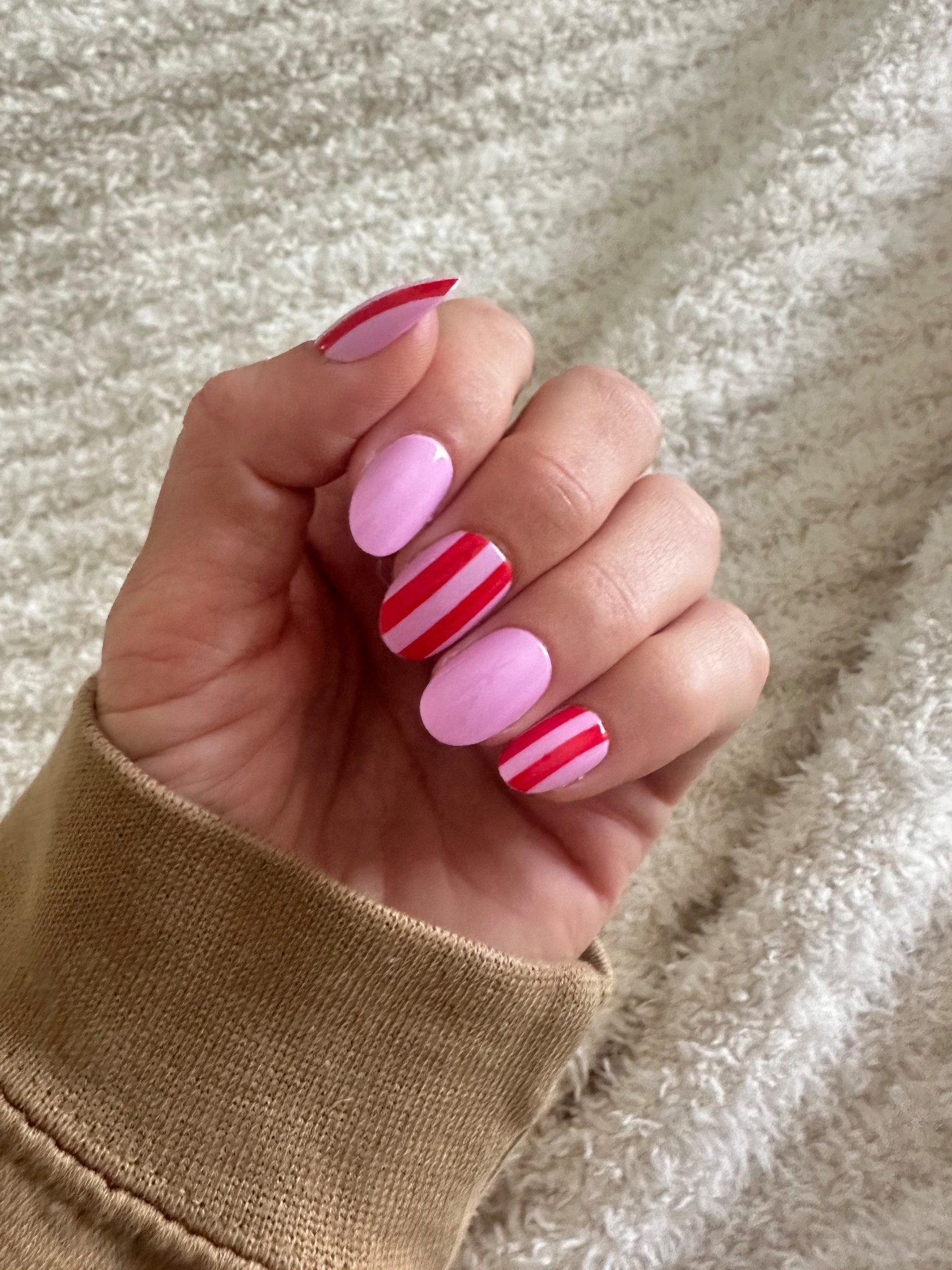 $6 manicure 😳 Spring or summer press on nails 💅 such a deal on Amazon and cutest retro stripe print 

#LTKselfcare #LTKgrwm #LTKootd