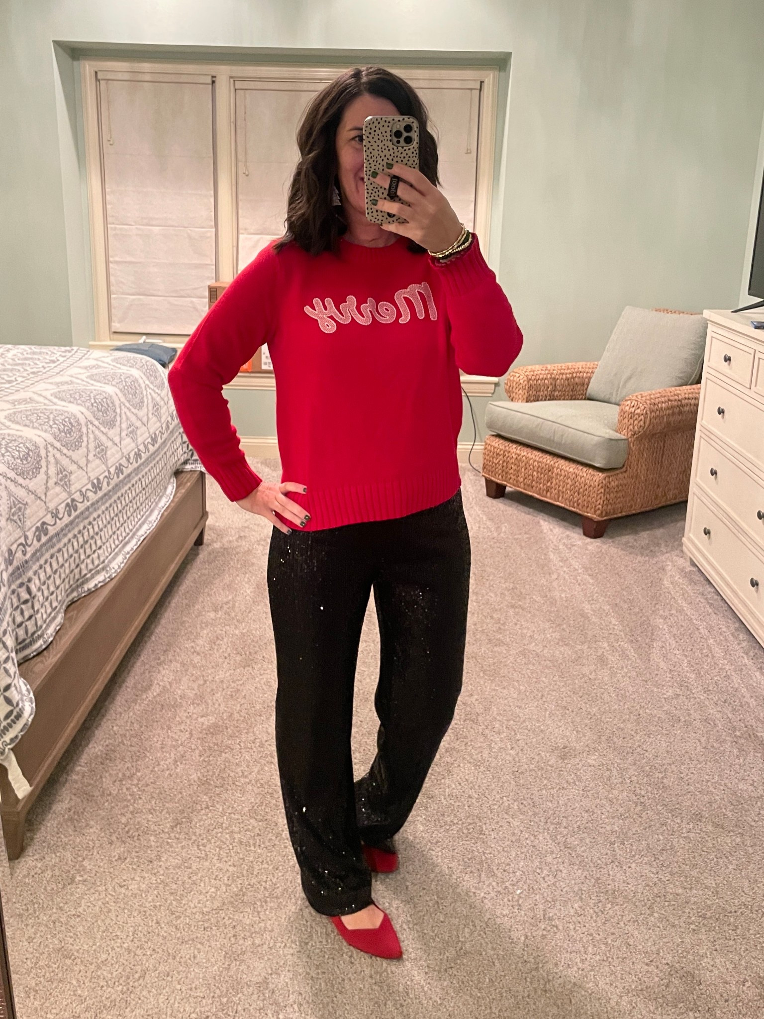 Christmas with sequins

Sweater: tts small
Pants: size up 8
Shoes: size up half 

#LTKSeasonal #LTKOver40 #LTKHoliday