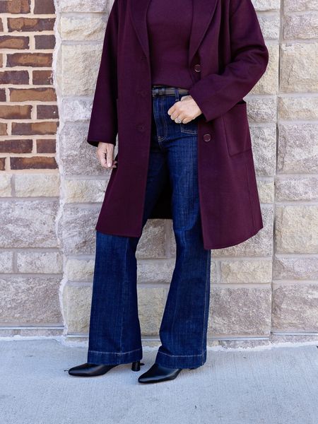 These jeans are right on trend for fall. I love the classy dark wash, flattering trouser-inspired flare leg, and front patch pockets.