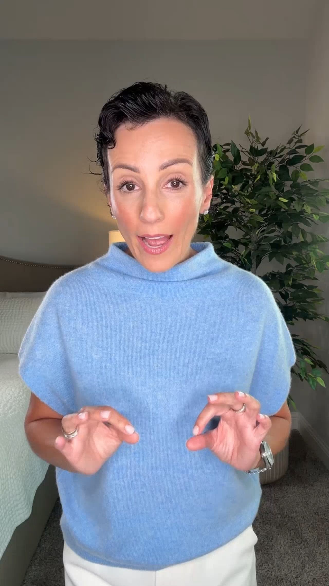 Ladies, the struggle is so real — that end-of-day bra moment when you just want freedom. 😅
That’s exactly why I’m obsessed with the @EZOUTBRA. It literally takes seconds to remove — no twisting, no back hooks, just quiet click-click magnets that do all the work.
The smooth back means no poking or bulging, and everything fastens in the front.
It’s comfort, convenience, and genius design in one.

 #EZOUTBRA #ad  

 #LTKdayinmylife #LTKgrwm #LTKStyleTip