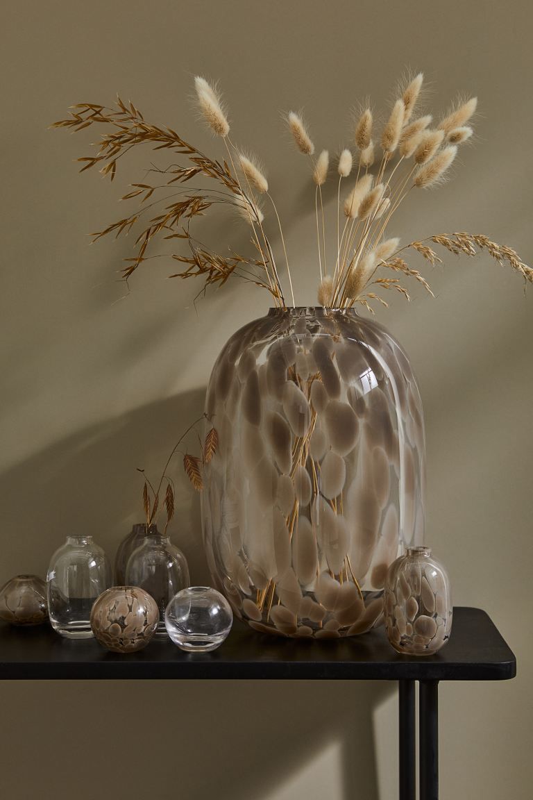 Patterned large glass vase - Clear glass/Beige - Home All | H&M GB | H&M (UK, MY, IN, SG, PH, TW, HK)