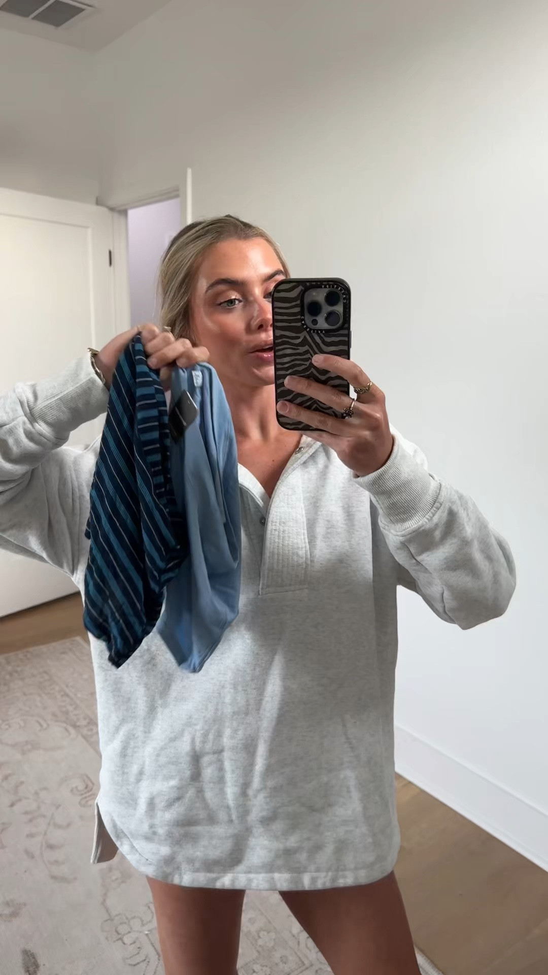 @Tommy John Tommy John  size XS women’s second skin boyshorts. An inner liner that releases body heat to keep you cool, dry and fresh.
No Bunching, No Riding Up
Stays in place for comfort all day, and won't roll, pinch or leave marks.
Smoothing Waistband
Won’t roll, pinch or leave marks.
LENZING™ Modal
The global gold standard of natural fibers. Luxuriously soft, extremely comfortable.

#LTKootd #LTKdayinmylife #LTKmorningroutine