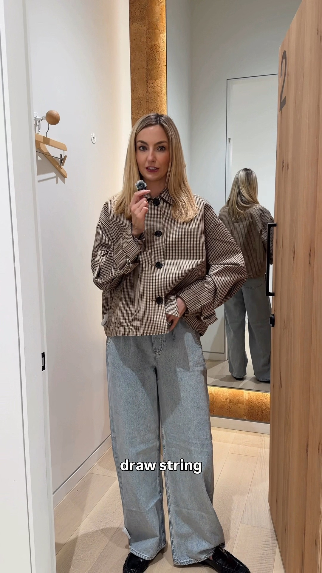 GAP is GOOD right now 👀 went in to check the new fall arrivals [which are on sale now btw.!] and ended up trying on way more than i planned 🤎 some of these pieces seriously surprised me!!! comment GAP and i’ll send you all the links 🤎 #gapstyle #gapfinds #falloutfits #fallfashion #instoretryon fall fashion haul, barrel jeans, brown jeans, cargo jeans, fall jacket, fall sweater, fall cardigan

#LTKootd #LTKgrwm #LTKdayinmylife