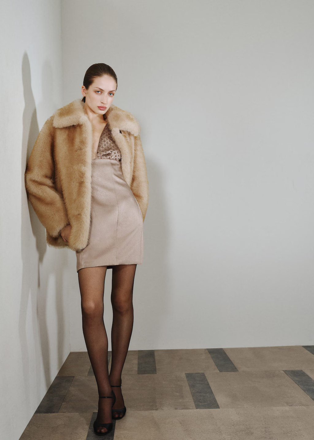 Satin dress with sequin neckline mink grey - Woman - 4 - MANGO | Mango (US/MX/AU)