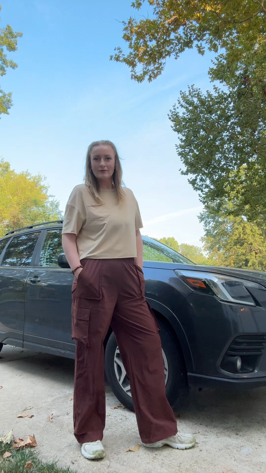 The heights cargo pants are probably my favorite fabletics find. Loving this fit for transitional fall fashion 

#LTKMidsize #LTKActive #LTKStyleTip