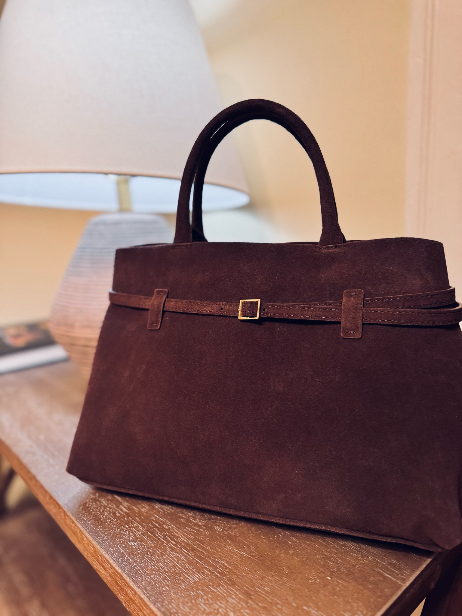 Beautiful chocolate suede tote bag

#LTKItBag #LTKStyleTip