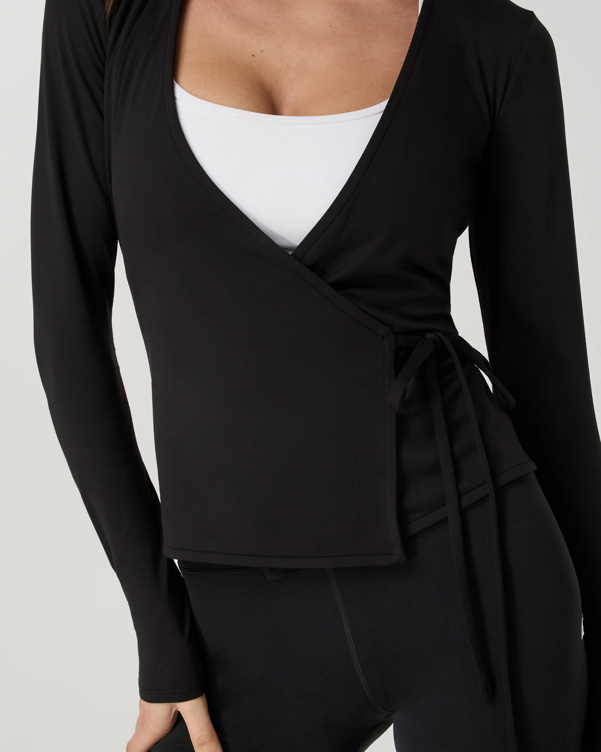 Long Sleeve Halo Wrap Top | Vuori Clothing (US & Canada)
