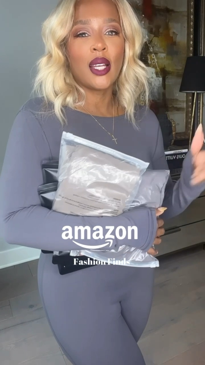 Dress up your leggings for the fall!

#LTKGiftGuide #LTKSeasonal #LTKstyletip