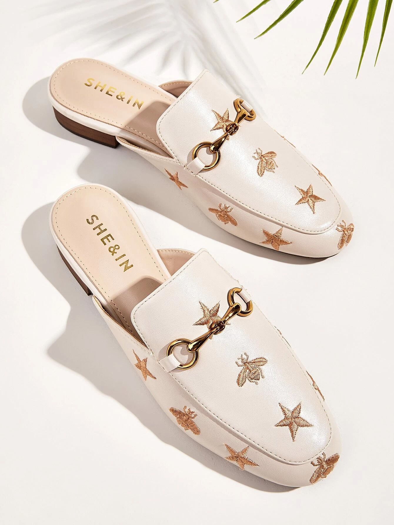 Bee Embroidery Metal Decor Loafer Mules | SHEIN