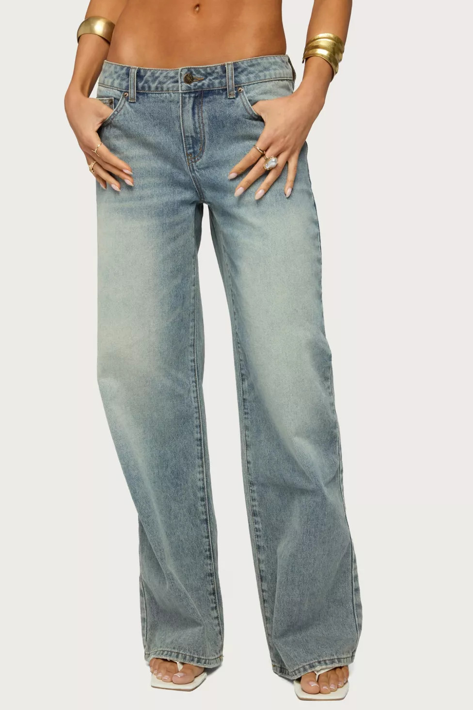 Edikted Raelynn Washed Low Rise Jean | Urban Outfitters (US and RoW)