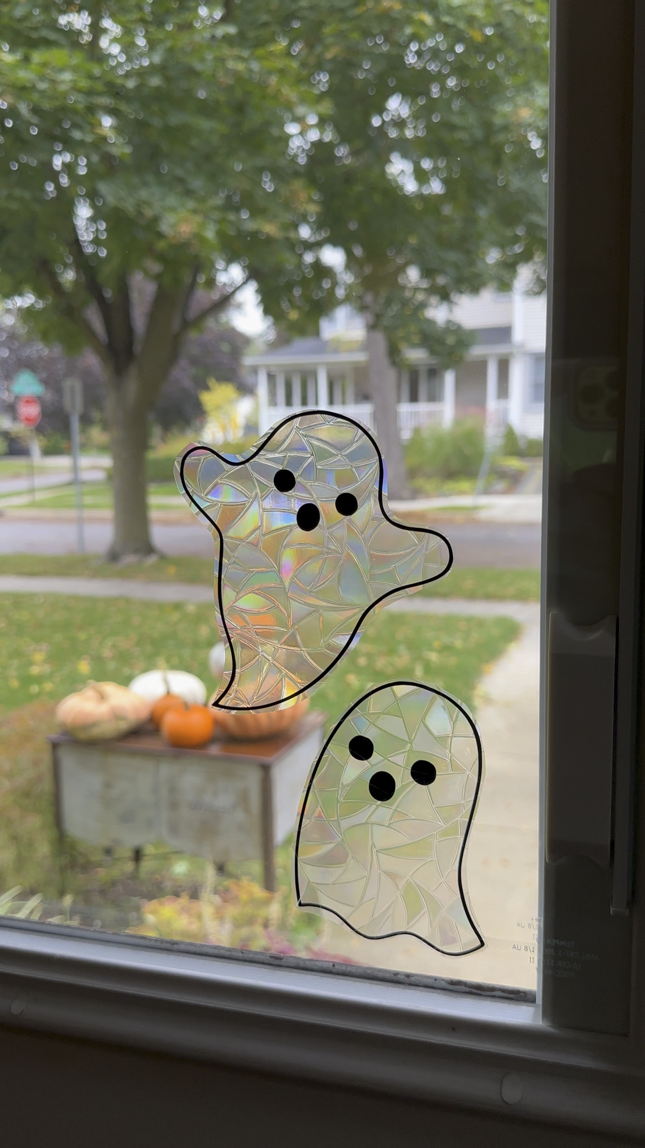 Cutie little sun catcher ghost window clings 

#LTKSeasonal #LTKhome #LTKHalloween