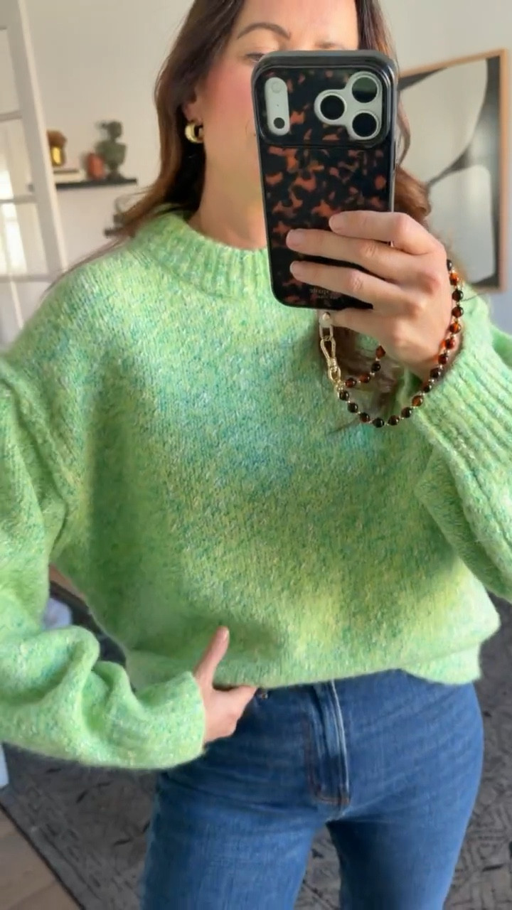This is the cutest green sweater and it’s really soft too! 

#LTKTall #LTKootd #LTKFindsUnder100