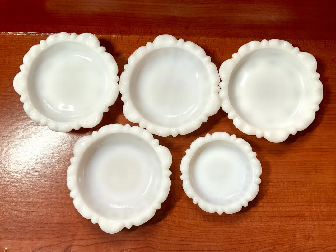 Anchor Hocking Milk Glass Thumbprint Pattern Trinket Dishes, 5 Pieces - Etsy | Etsy (US)