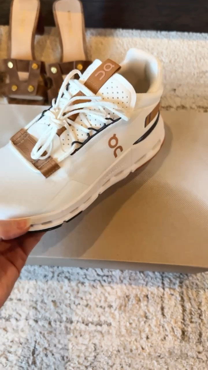 ON Running
Sneakers 

#LTKfitnessgoals #LTKSeasonal #LTKActive