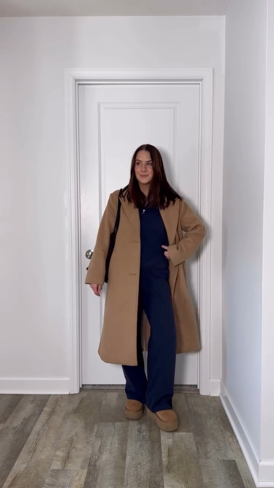 turning my go to mom outfit into something more styled… without buying anything new!

same sweatshirt - just feels a bit more intentional 🫶🏼

save this for your next cozy winter outfit!

#outfitupgrade #momstyle #elevatedcasual #restyleoutfit #momuniform #everydayoutfits #cozystyle #comfortableandchic