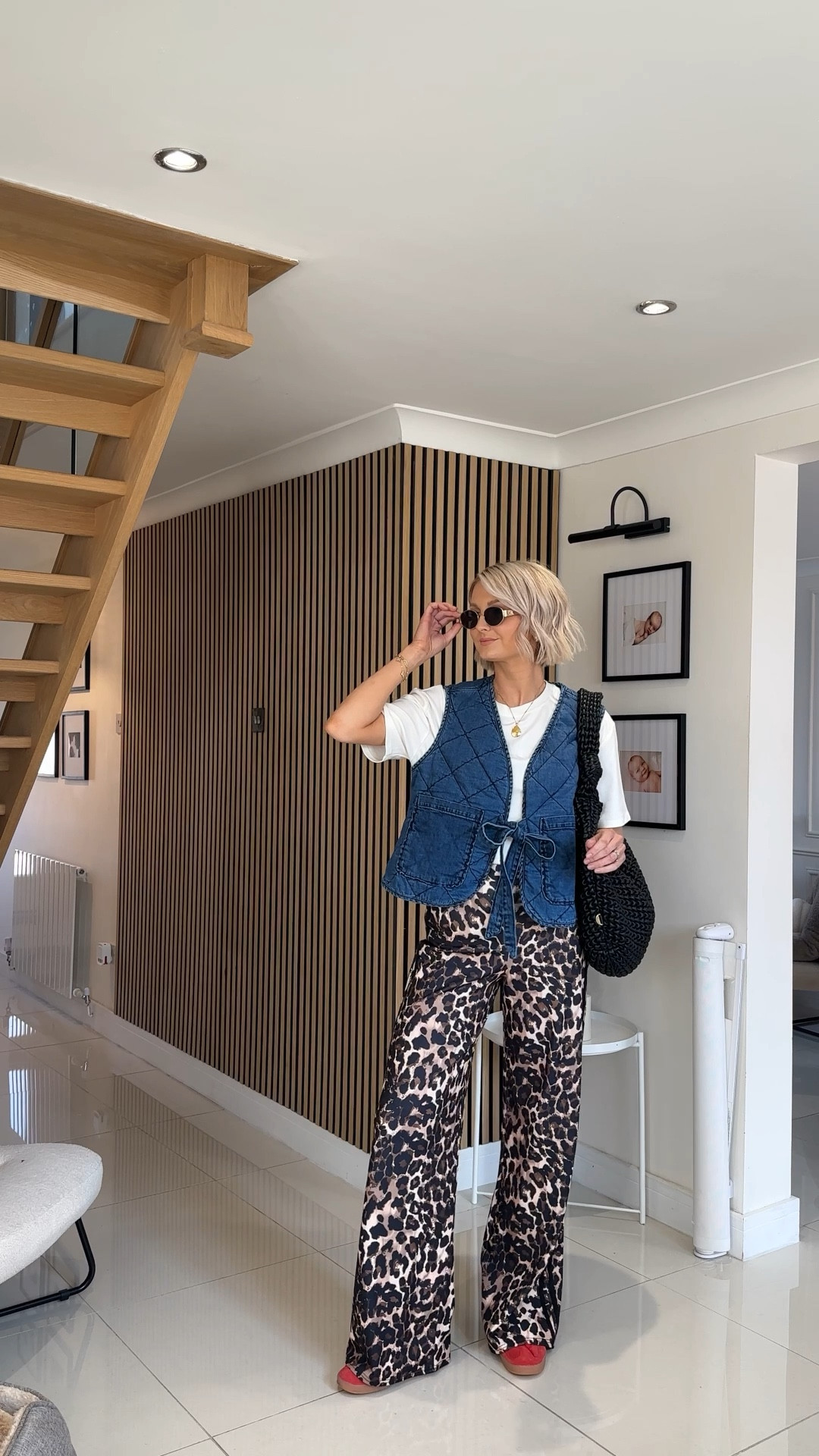 14 days of non ‘mumsy’ everyday mum outfits for spring ❤️ another way to wear you guys and mine FAVE leopard print stretchy wide leg trousers! 🐆

Day 13: styling wide leg leopard print trousers with easy basics and a fun spring jacket option for a cool, comfy and feel good spring outfit as a mum without looking ‘mumsy’ 👌🏻



#LTKstyletip #LTKspring #LTKuk