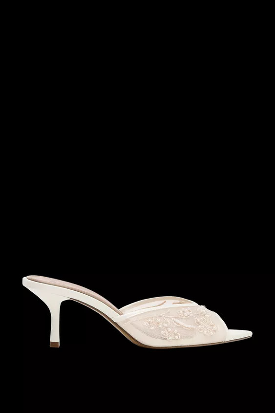 MESH PEARL EMBROIDERED SANDALS | Zara US