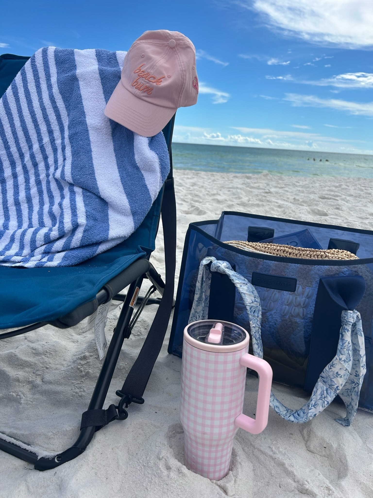 // @KenzKustomz hat // jelly tote // beach bag // beach set up // hydrojug //

#LTKdayinmylife #LTKSeasonal #LTKSwim