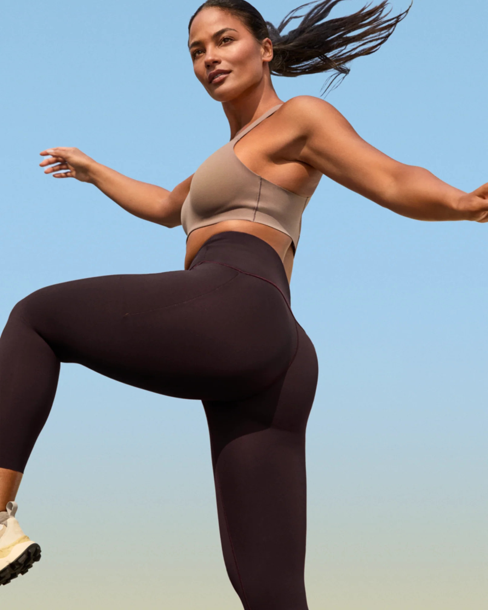 SPANXshape™ Booty Boost® 7/8 Leggings | Spanx