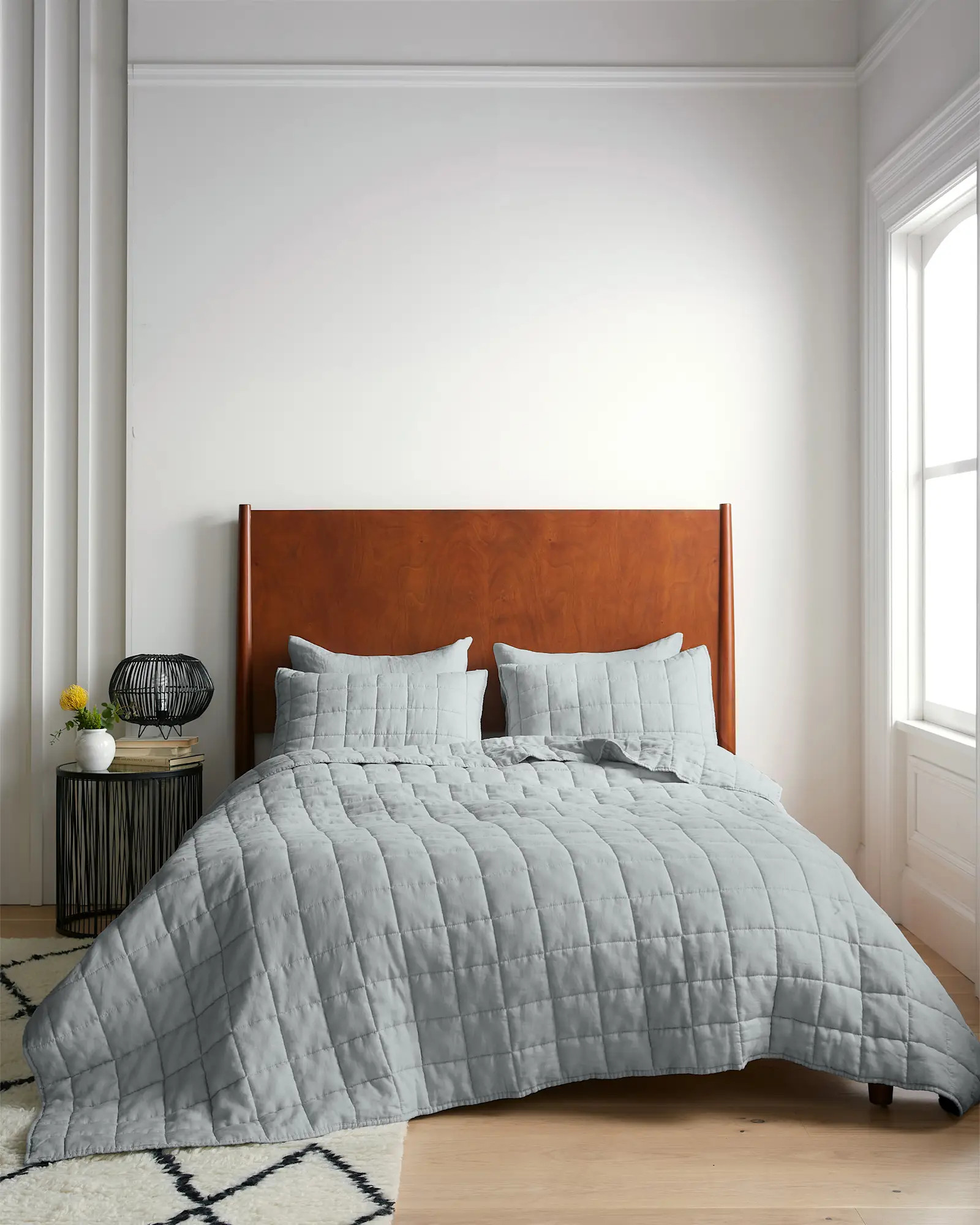 European Linen Box Quilt | Quince
