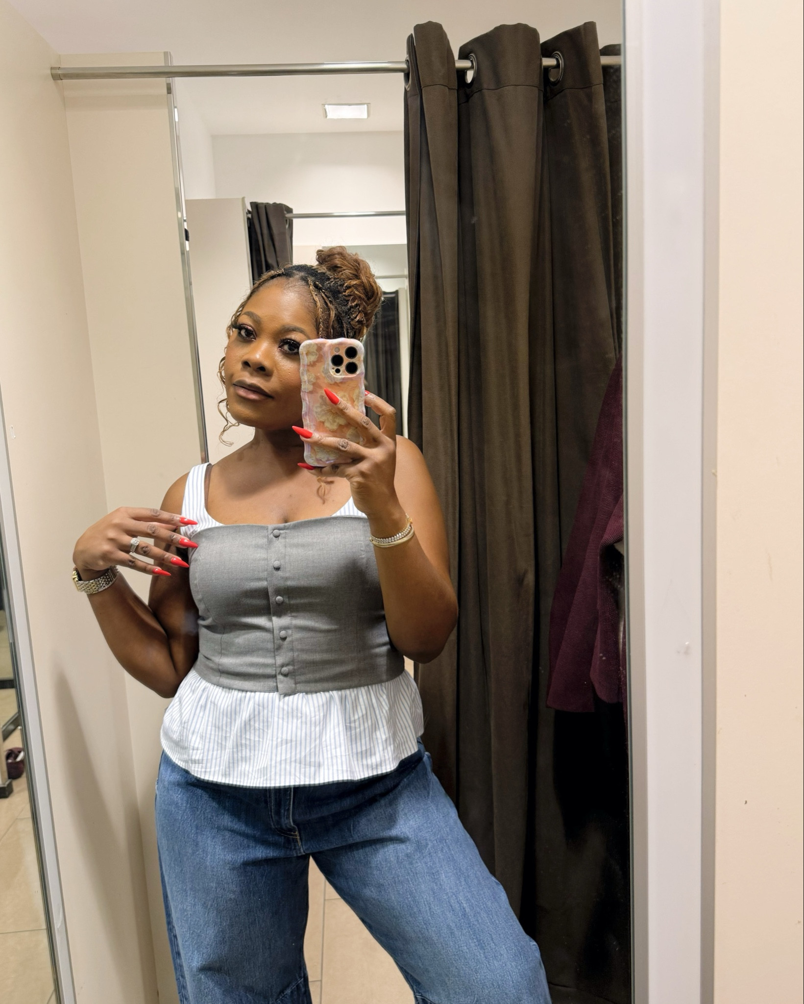 How cute is this top. I went to Zara for a return I had to try few things on. I love this top for Spring and I love that I can style it now 

#LTKSeasonal #LTKMidsize