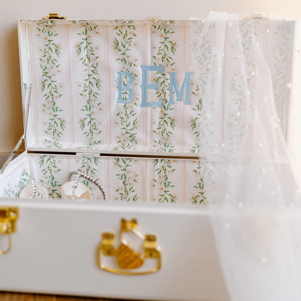 Petite Bridal Trunk | Petite Keep, LLC