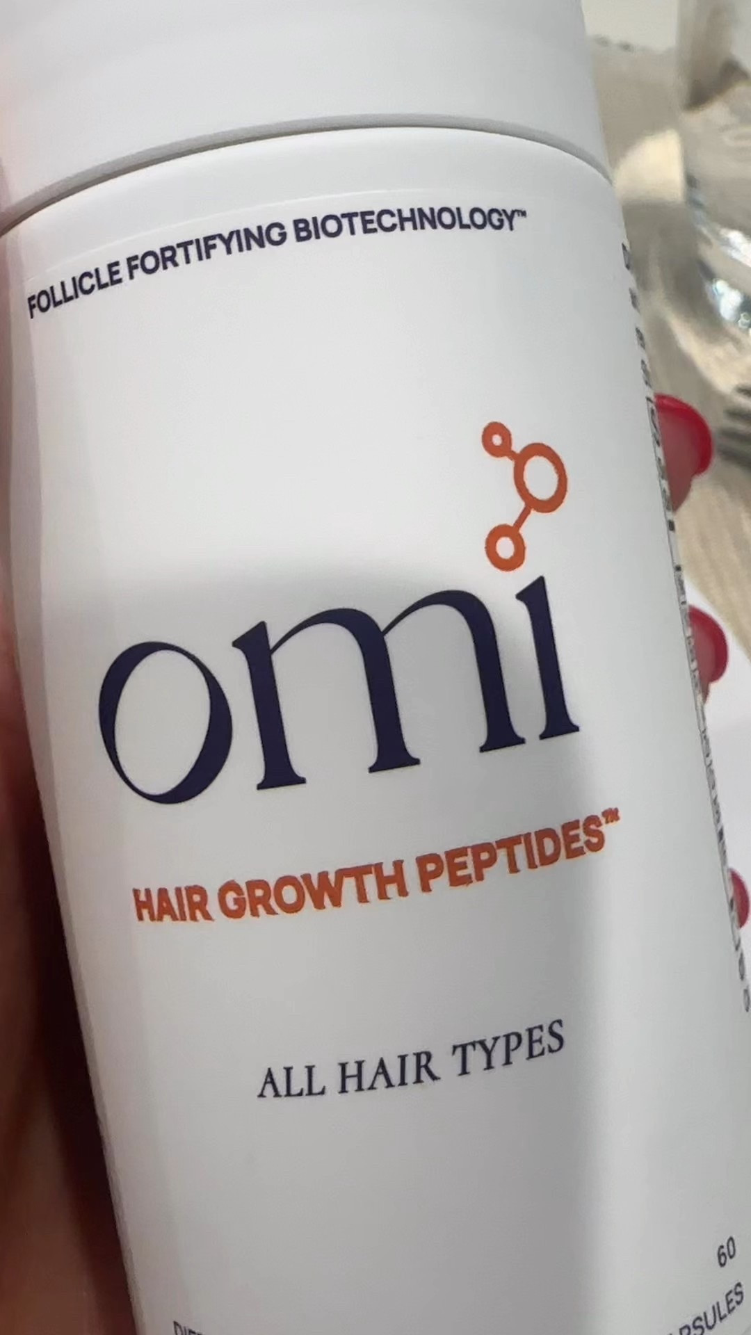  Taking 2 a day, these hair growth peptides start working in just 6 days to strengthen + anchor follicles, reduce shedding, and support new growth in just 90 days 🌿💆🏻‍♀️
#rootedinstrength #omiwellbeauty
@omibynaomi