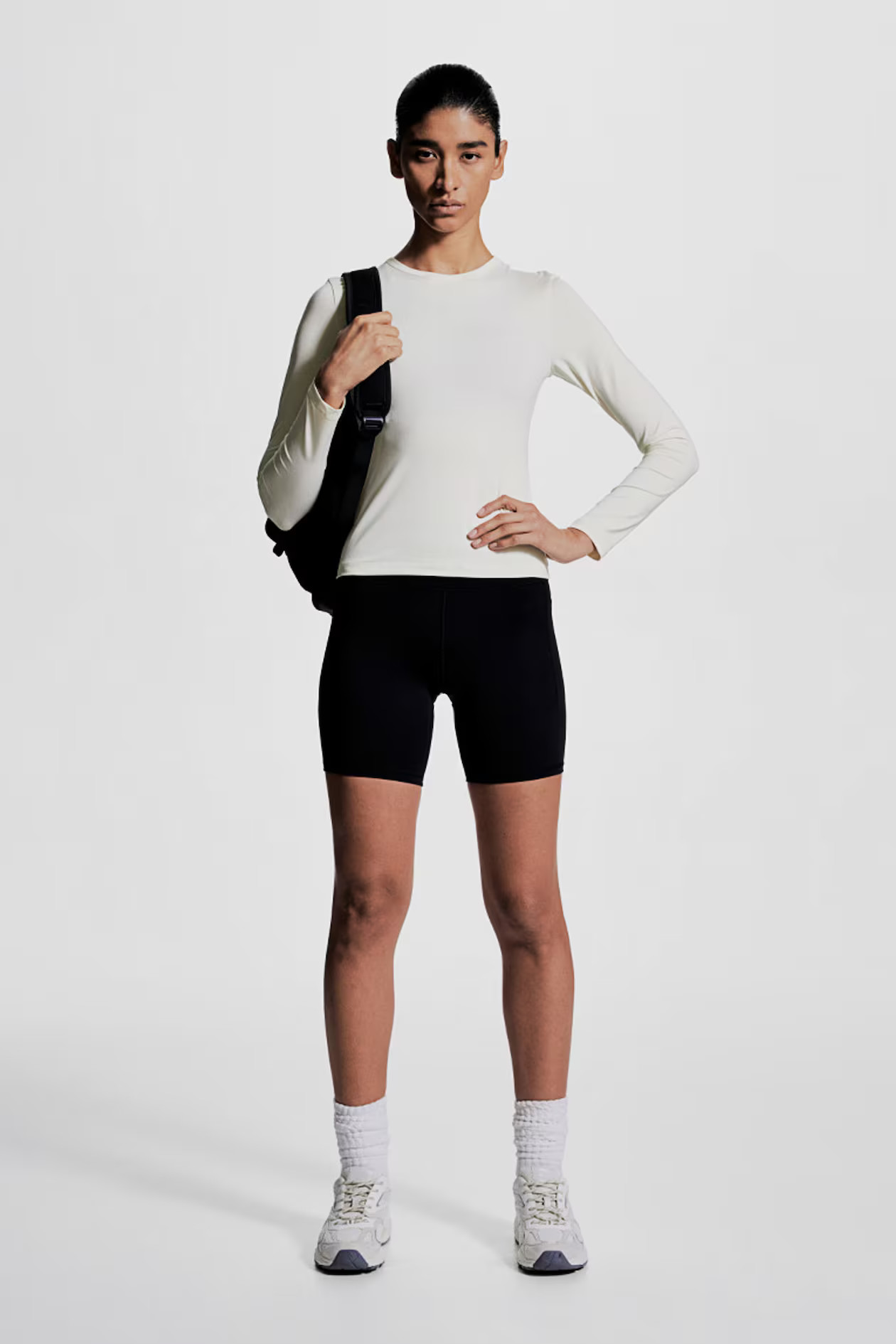 Sports top in DryMove™ - White - Ladies | H&M GB | H&M (UK, MY, IN, SG, PH, TW, HK)