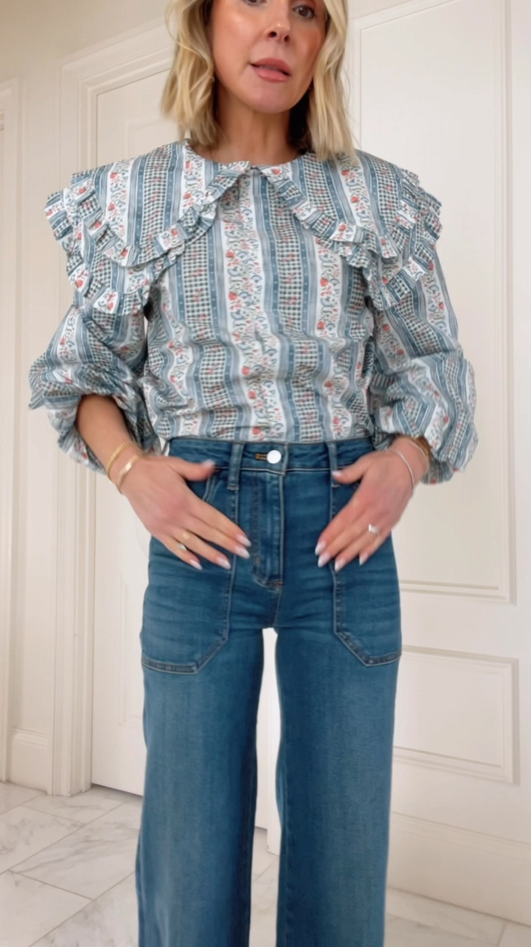 Two new pairs of jeans I'm loving from @anthropolgie under $150. These fit tts #anthropartner